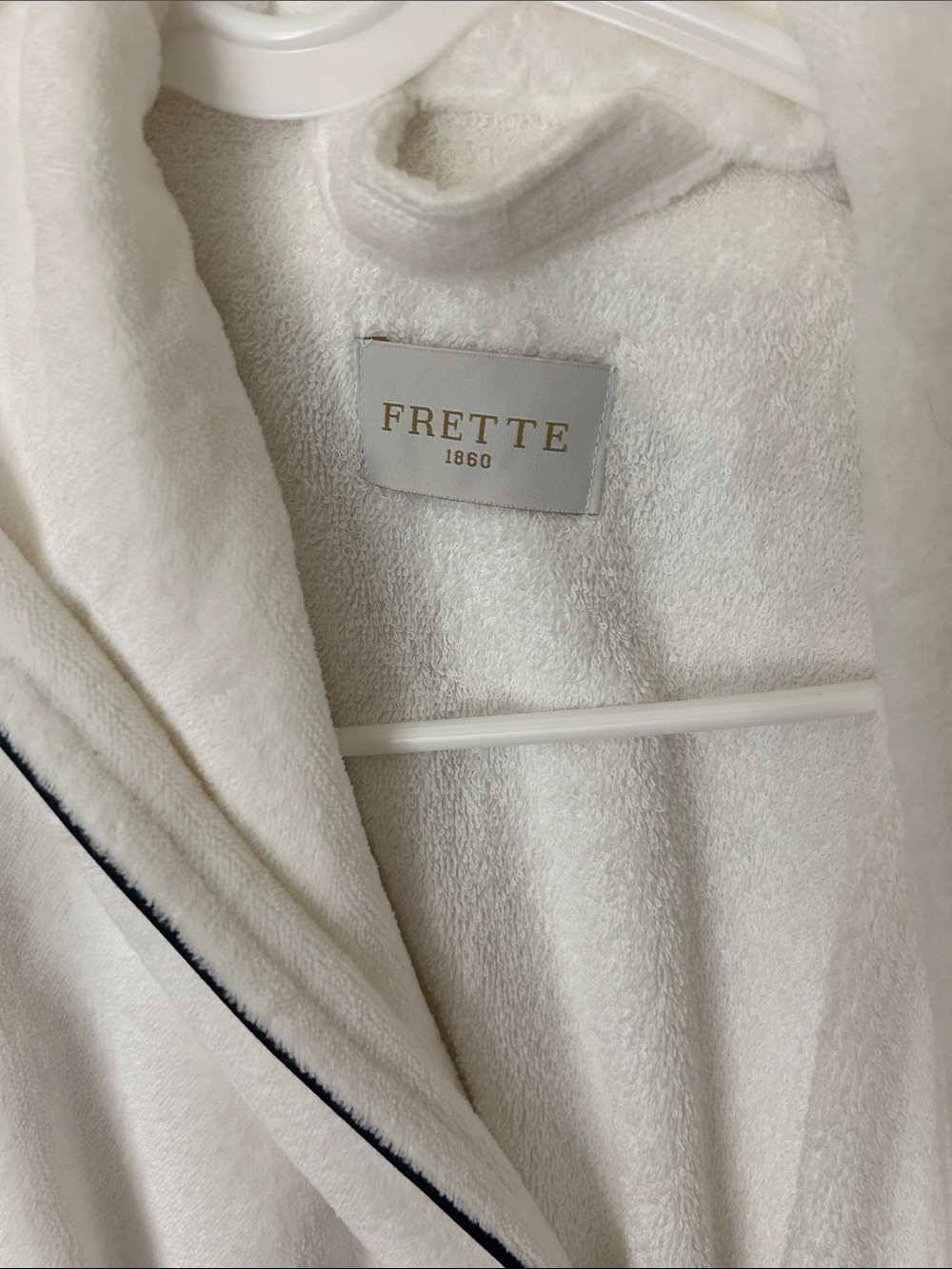 Frette Women's Plush Robe with Black Trim